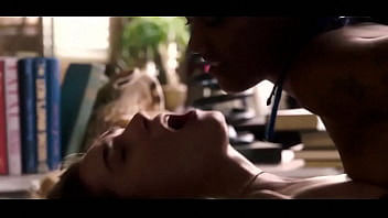 Freema Agyeman and Jamie Clayton - Sense8 S01E01
