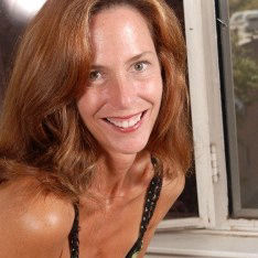 Super sexy old spunker loves it when you cum in her mouth
