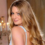Naughty America Kenna James & Veronica Weston pool 3some